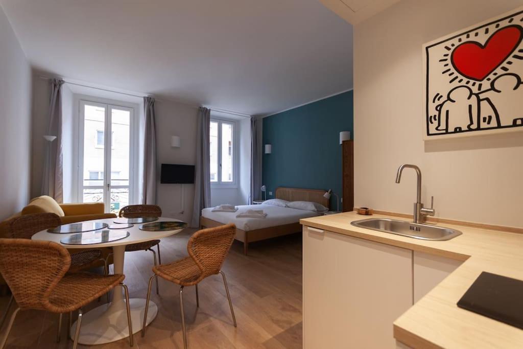 Youhosty - Ticinese Suite 1 Milano Dış mekan fotoğraf