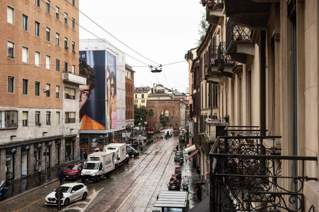 Youhosty - Ticinese Suite 1 Milano Dış mekan fotoğraf
